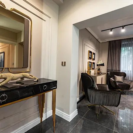 Exclusive Luxury Szófia